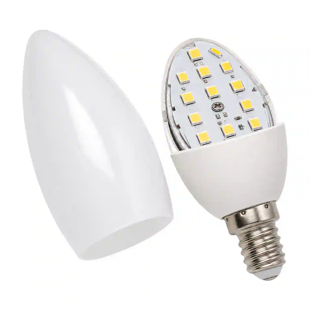 Detail LED čipů uvnitř žárovky svíčka